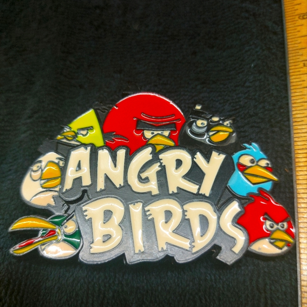 🐦🐦Angry Birds Belt Buckle With all the birds in very good condition. 🐦🐦